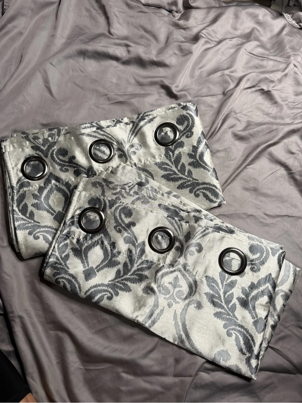 Elegant Damask Grommet Curtain Panels - Gray/White